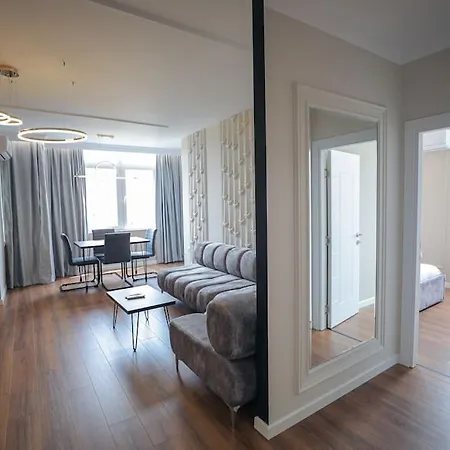 Miku Apartment-Upscale 2Bdr Apartment With A Spectacular View Tirana Kültér fotó
