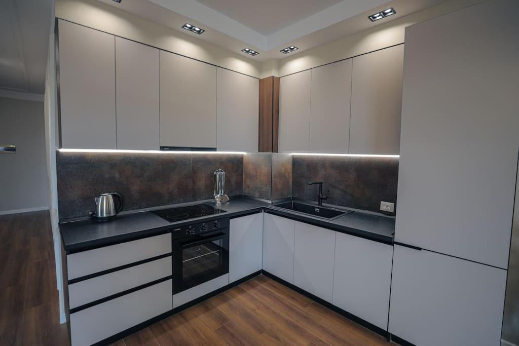 Apartment Miku Apartment-upscale 2bdr With A Spectacular View Tirana