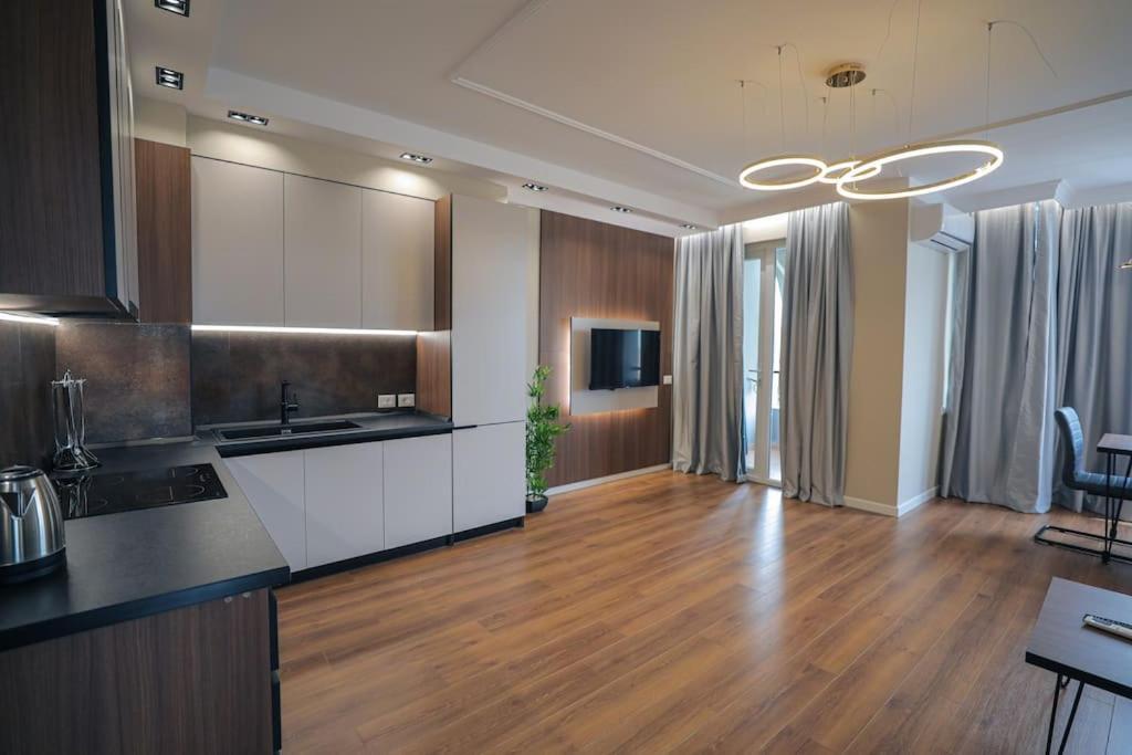 Miku Apartment-upscale 2bdr With A Spectacular View Apartment *